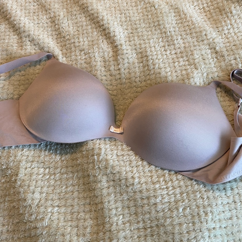 Victoria’s Secret Bra